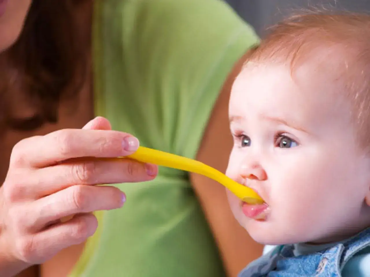 Zdjęcie Skuteczne sposoby na zaparcia u niemowlaka - ulga dla maluszka