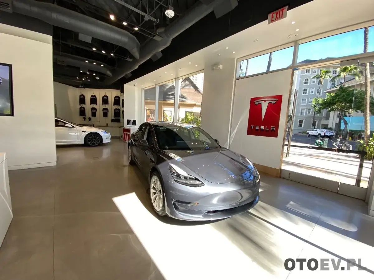 Zdjęcie Jak kupić Teslę - uniknij pułapek i oszczędź na zakupie