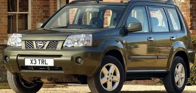 Zdjęcie Ocena Nissan X-Trail 2.5 Benzyna - Jakie są opinie użytkowników?