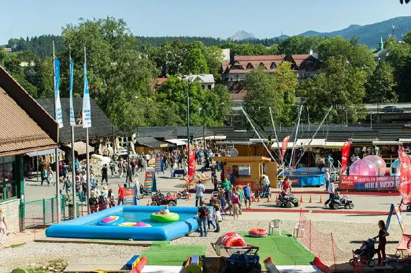 Zdjęcie Zakopane z dziećmi: Top 10 atrakcji letnich i zimowych w Tatrach