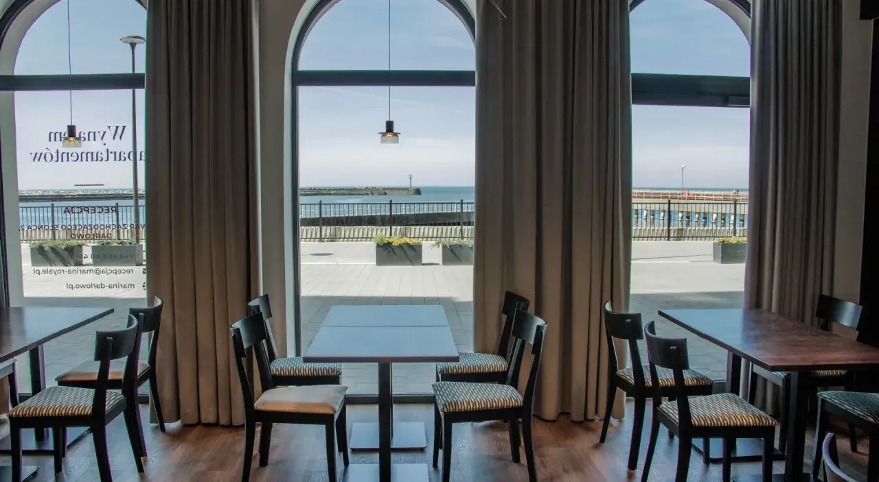 Zdjęcie Gdzie zjeść w Darłówku? Odkryj najlepsze restauracje i smaki