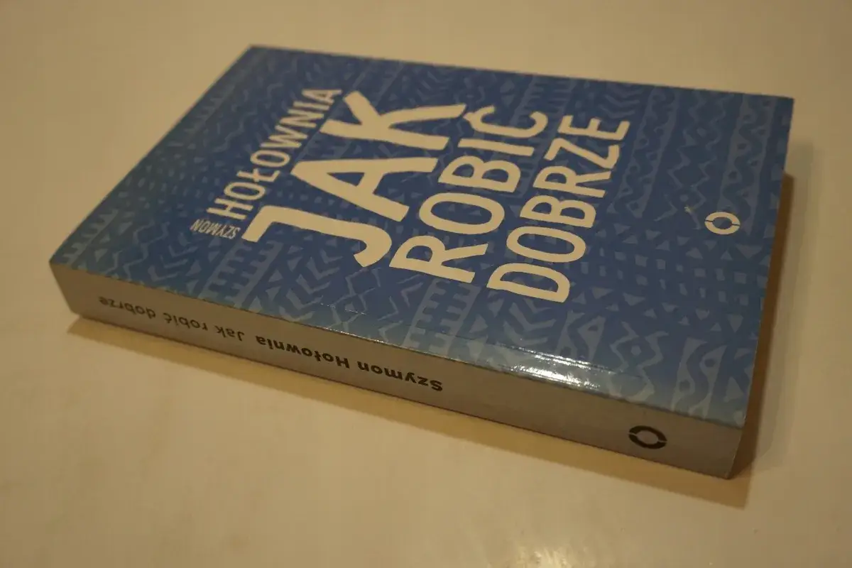 Zdjęcie Hołownia jak robić dobrze - odkryj głębokie przesłanie i inspiracje