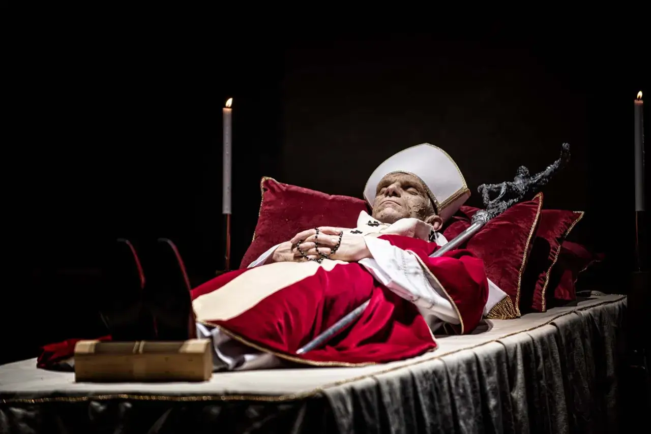 Zdjęcie Jak zmarł papież Jan Paweł - szokujące okoliczności jego śmierci