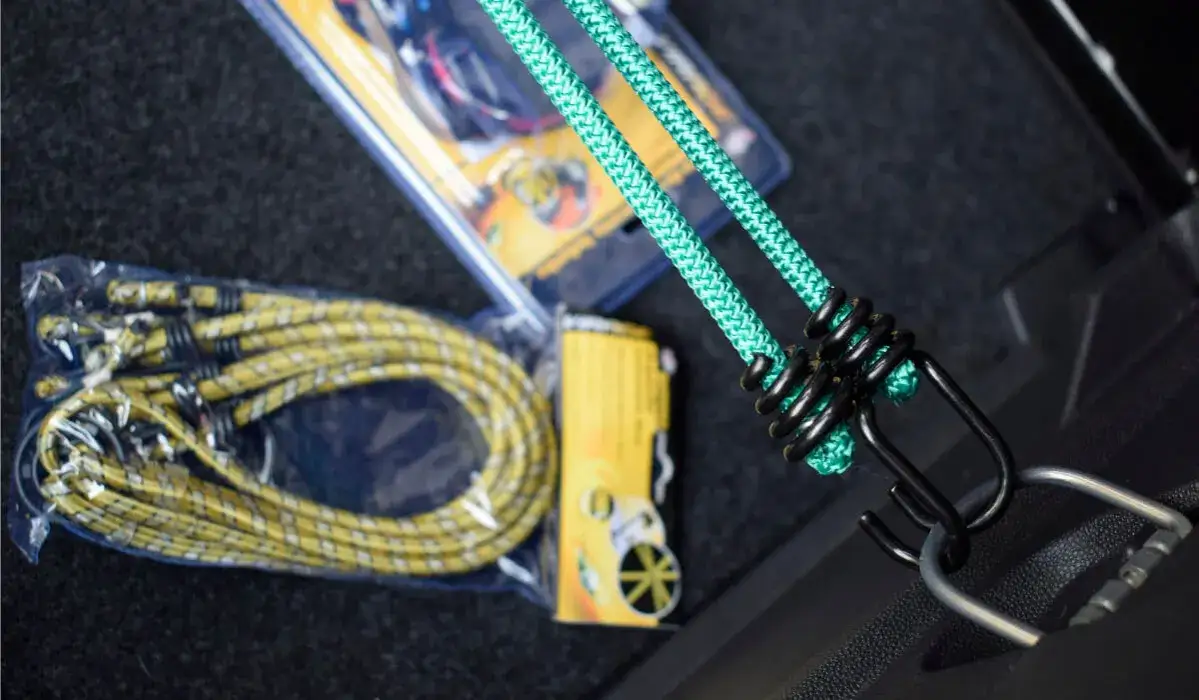 Zdjęcie Jak umieścić bagaż w samochodzie osobowym, aby uniknąć niebezpieczeństw