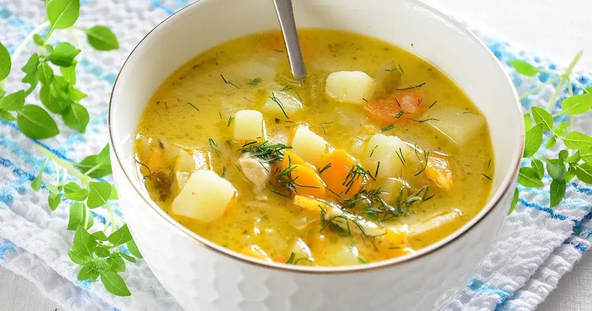 Zdjęcie Jak ugotować zupę ogórkową - łatwy przepis na pyszną zupę