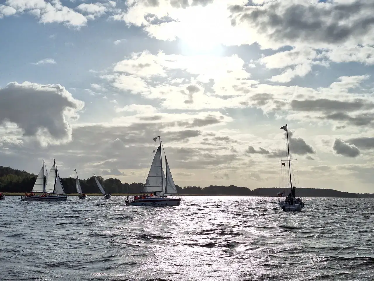 Zdjęcie Dlaczego Mazury są najpiękniejszym miejscem na świecie – odkryj ich urok