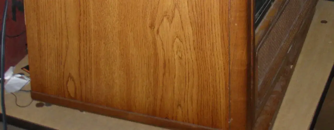 Zdjęcie Czym czyścić meble, aby nie uszkodzić ich powierzchni? Sprawdź!