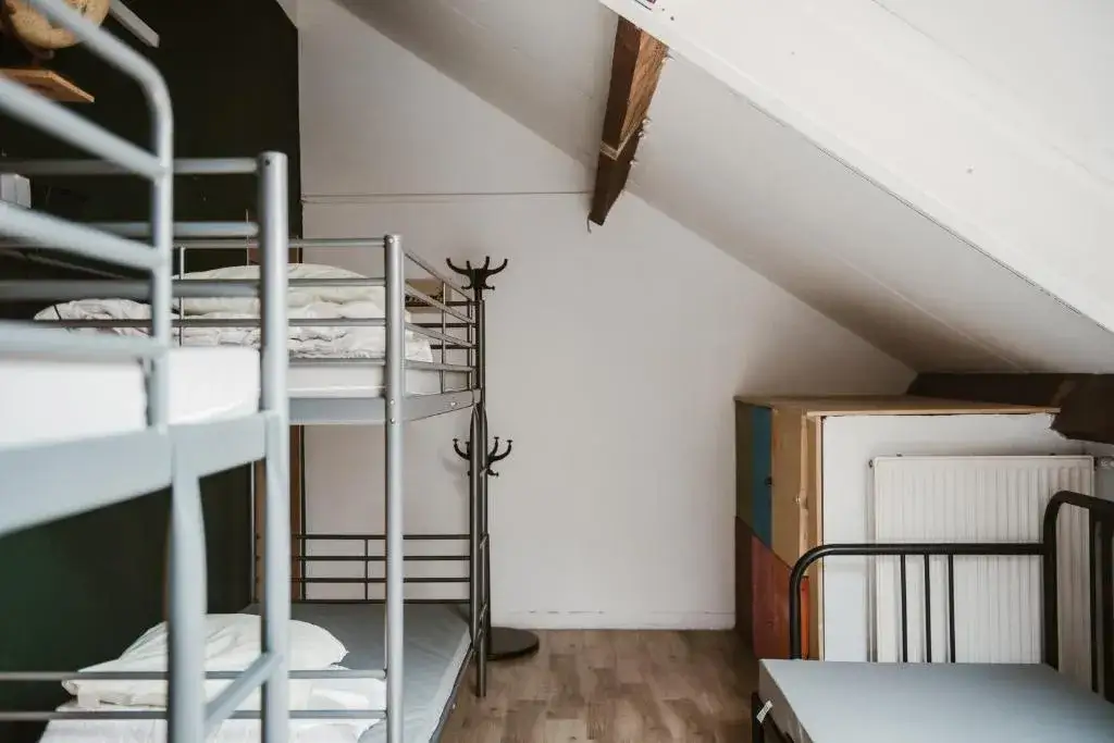 Zdjęcie Jak wygląda nocleg w hostelu? Odkryj komfort i atmosferę taniego zakwaterowania