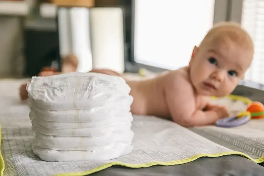 Zdjęcie Ile pieluch dla noworodka? Odkryj, ile naprawdę potrzebujesz