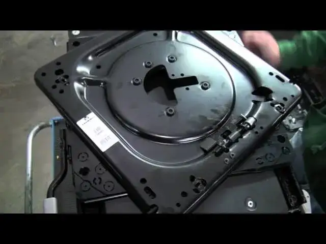 Zdjęcie Jak rozebrać fotel kierowcy MAN TGA - uniknij kosztownych błędów