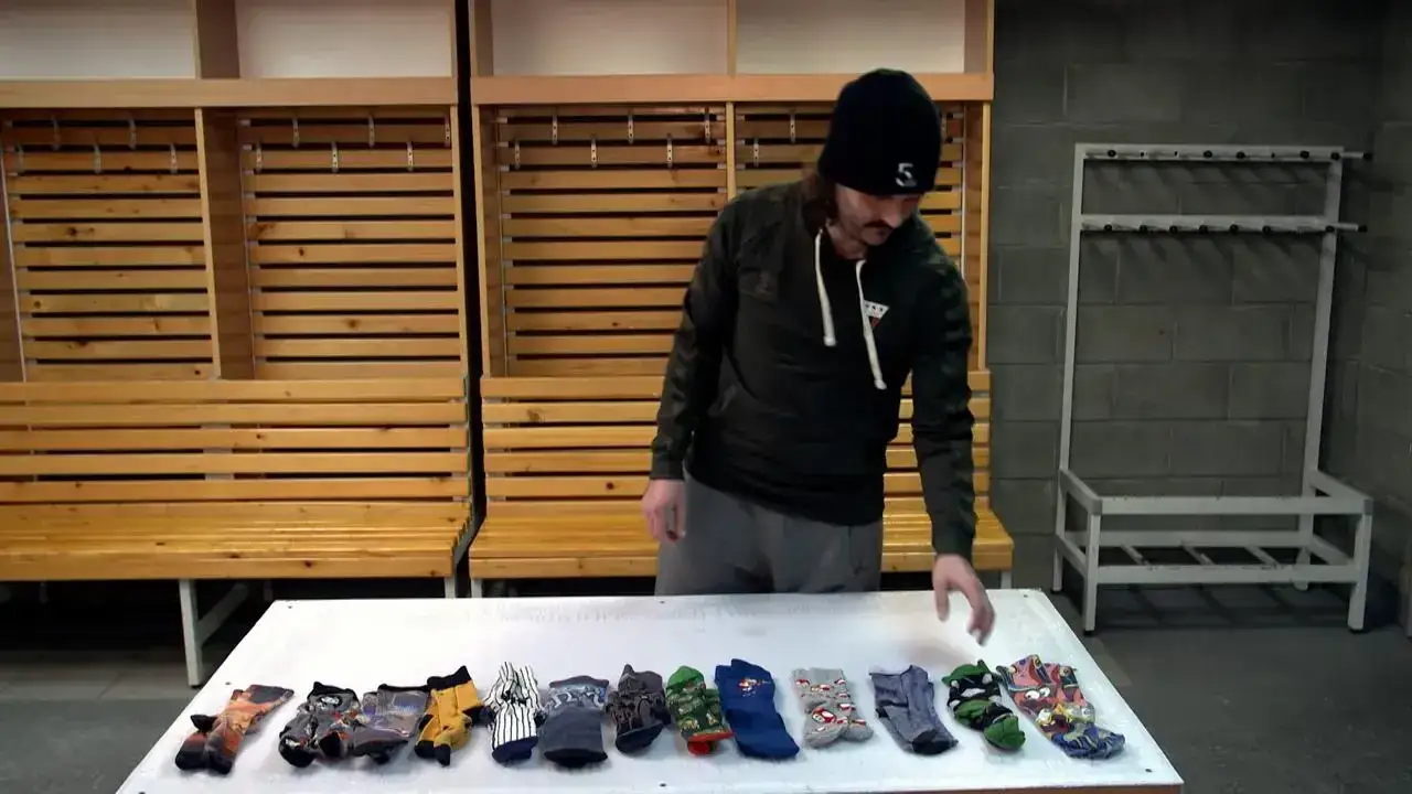 Zdjęcie Co zrobić gdy buty dziurawią skarpetki &ndash; skuteczne sposoby na problem