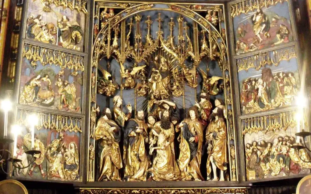 Zdjęcie Ołtarz Wita Stwosza: Jakie cechy stylu gotyckiego go definiują?