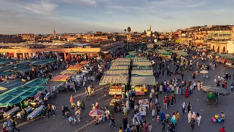 Zdjęcie Marrakesz czy jest bezpiecznie? Odkryj prawdziwe zagrożenia dla turystów