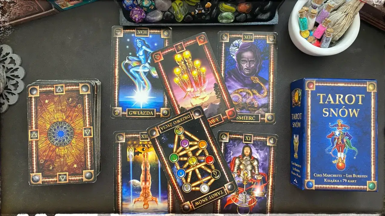Zdjęcie Jak zadawać pytania do tarota, aby uzyskać głębsze odpowiedzi