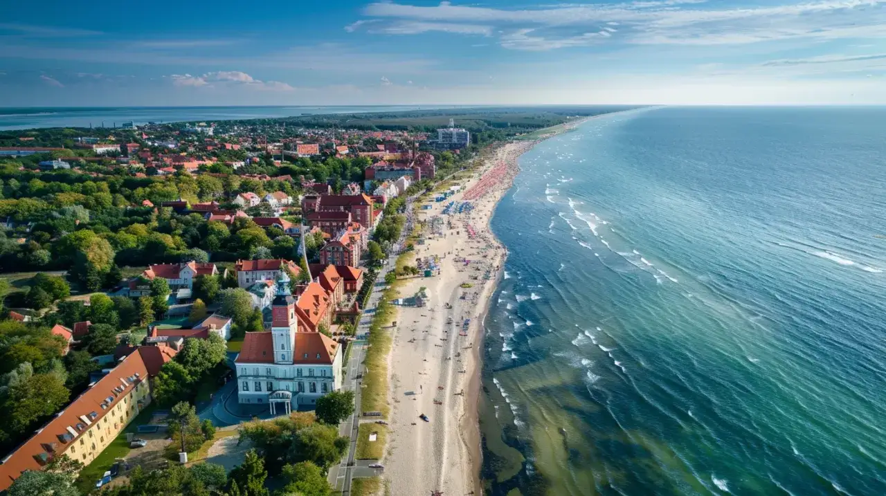 Zdjęcie Ustka: Co Można Zwiedzić w Jeden Dzień? Przewodnik po Nadmorskim Kurorcie