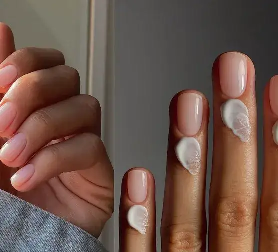 Zdjęcie Czym zmywać hybrydy? Ekspert radzi, jak nie zniszczyć paznokci