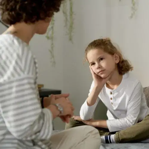 Zdjęcie Jak rozmawiać z dzieckiem o złym zachowaniu, aby zrozumieć jego emocje