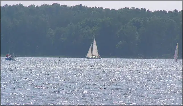 Zdjęcie Jezioro Piaseczno Lubelskie - idealne miejsce na relaks i przygodę
