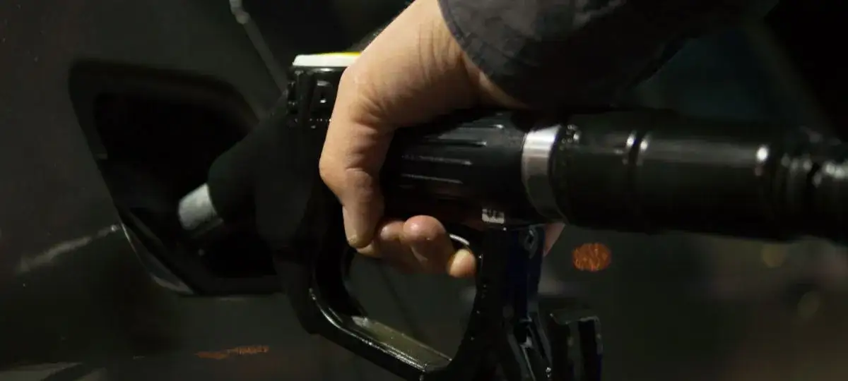 Zdjęcie Objawy uszkodzonej pompy paliwa benzyna – jak je rozpoznać i uniknąć problemów