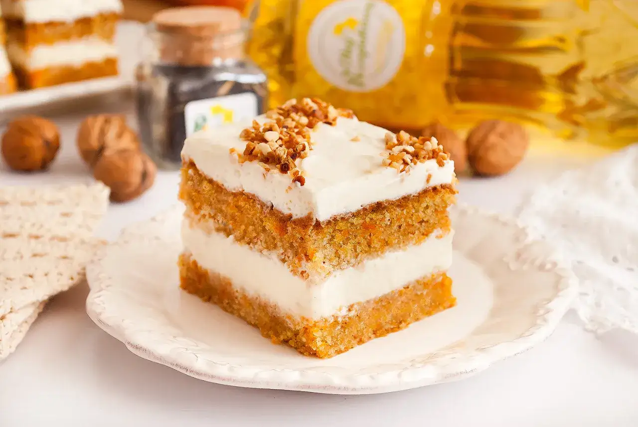 Zdjęcie Najlepszy przepis na ciasto marchewkowe z kremem - sprawdzone składniki