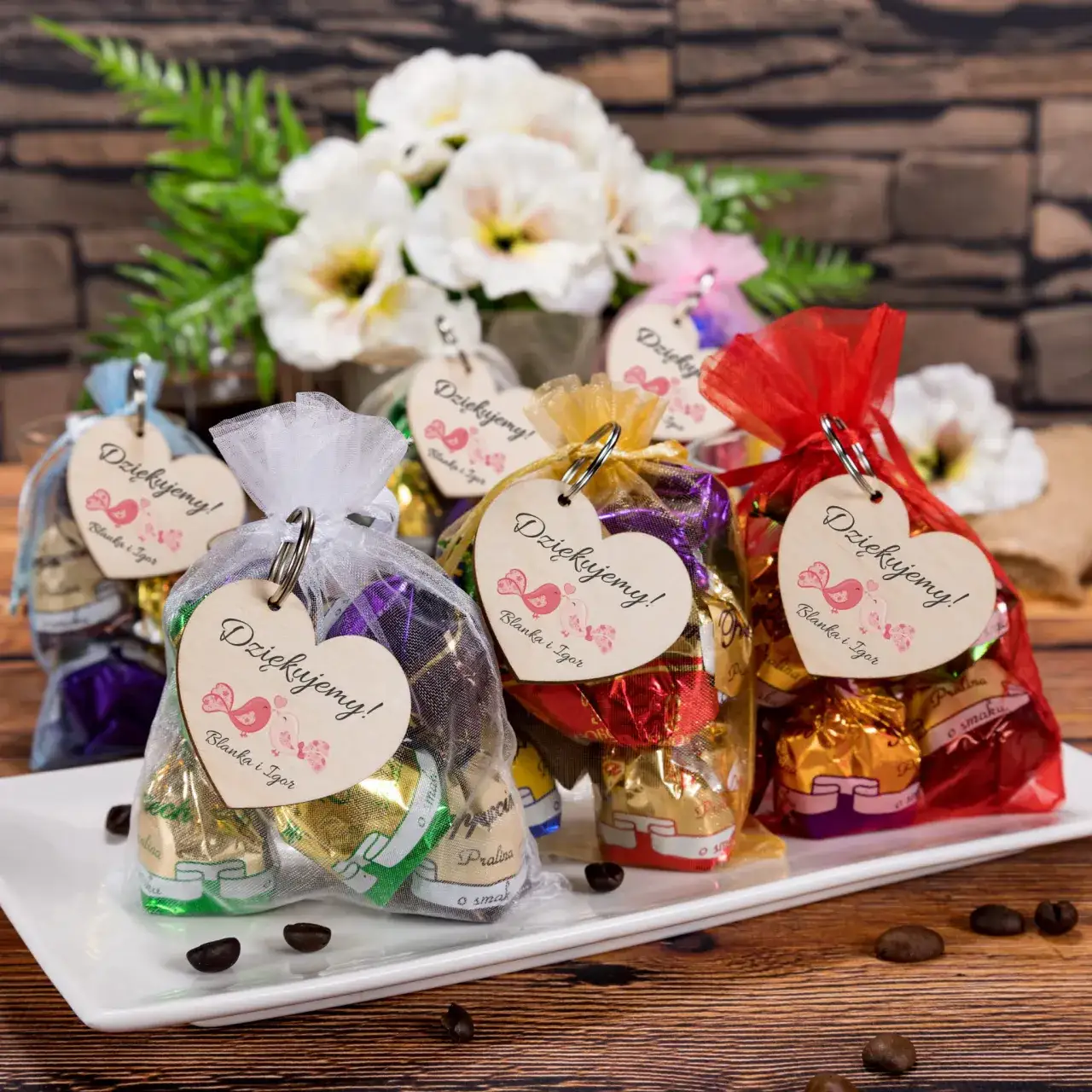 Zdjęcie Jakie cukierki na podziękowania dla gości, które zachwycą wszystkich?