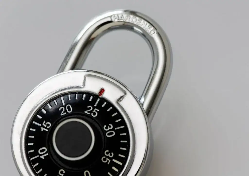 Zdjęcie Co zrobić gdy zapomniałem kodu do walizki - proste sposoby na rozwiązanie problemu