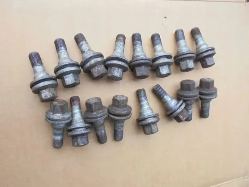 Zdjęcie Jakie śruby do felg aluminiowych Peugeot 307 - uniknij błędów przy zakupie