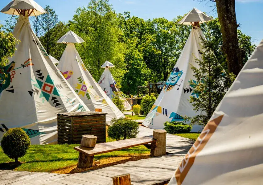 Zdjęcie Ile kosztuje nocleg w Energylandii? Ceny, które Cię zaskoczą