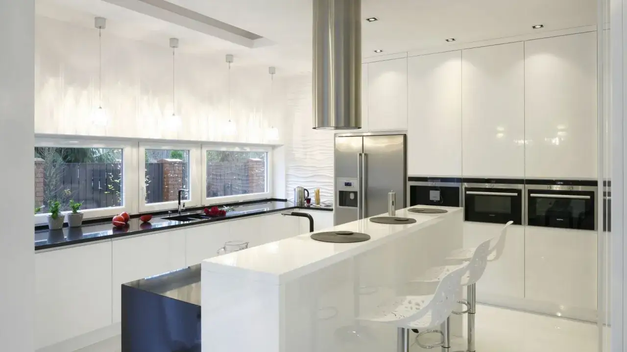 Zdjęcie Jakie szczeliny w szafkach kuchennych zapewnią idealny efekt?