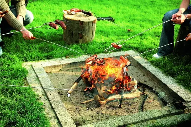 Zdjęcie Czy wolno palić ognisko na działce? Sprawdź przepisy i zasady