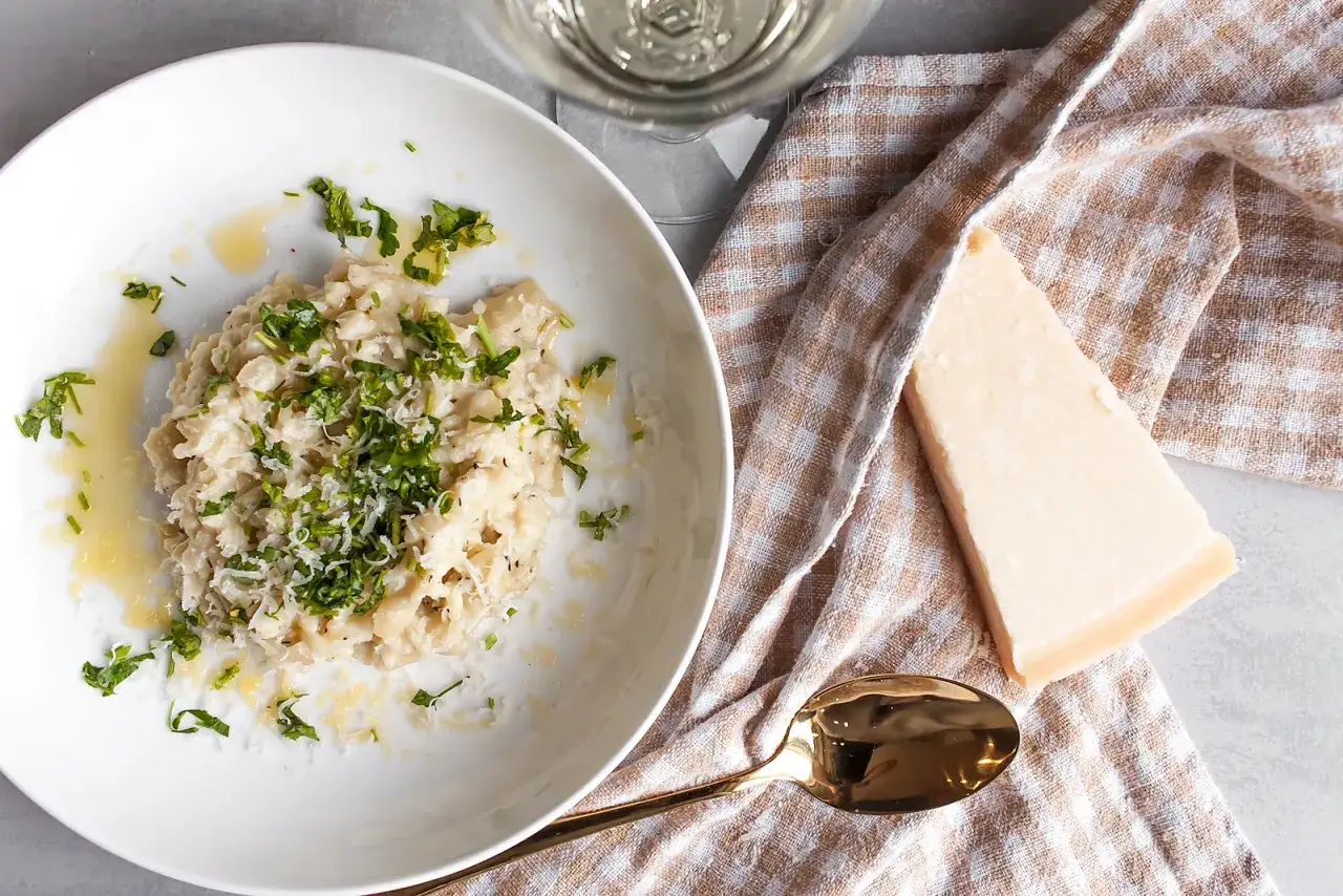 Zdjęcie Jaki ser do risotto? Odkryj najlepsze opcje dla wyjątkowego smaku