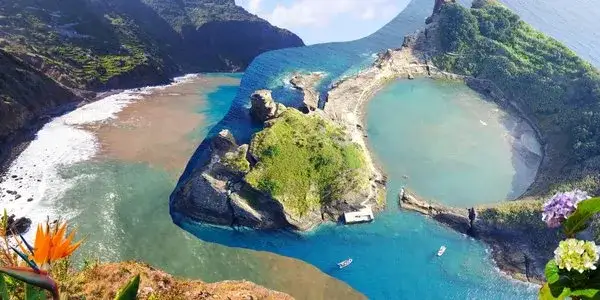 Zdjęcie Azory: Gdzie są, jak dolecieć i kt&oacute;rą wyspę wybrać?