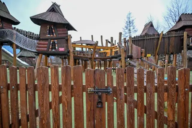 Zdjęcie Zamknięte place zabaw do kiedy? Sprawdź, kiedy znów będą otwarte