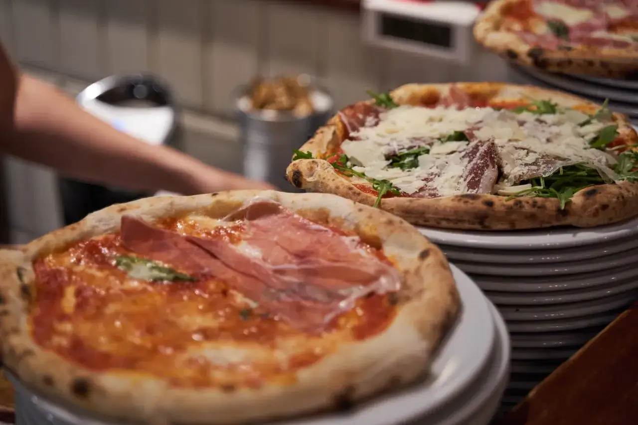 Zdjęcie Kiedy jest dzień pizzy? Odkryj datę i tradycje tego święta