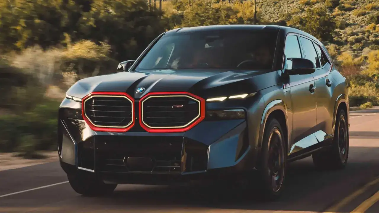 Zdjęcie SUV czy kombi: który wybór zapewni Ci większy komfort i funkcjonalność?