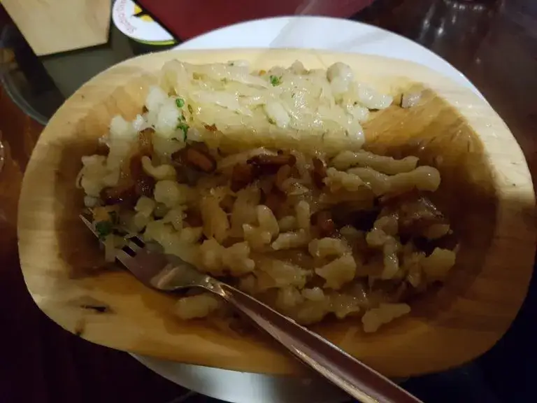 Zdjęcie Gdzie zjeść w Bratysławie? Odkryj najlepsze lokale i smaki