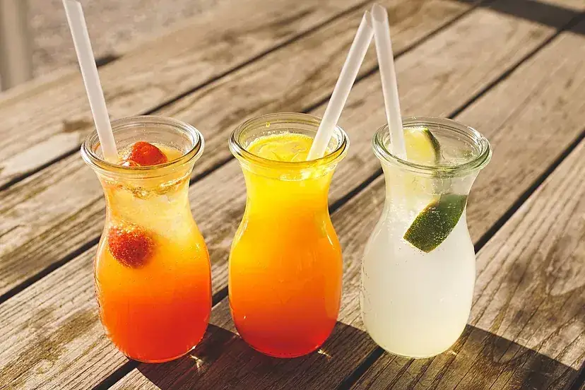 Zdjęcie Salud y sabor: Descubre bebidas sin gas ni azúcar caseras y de súper