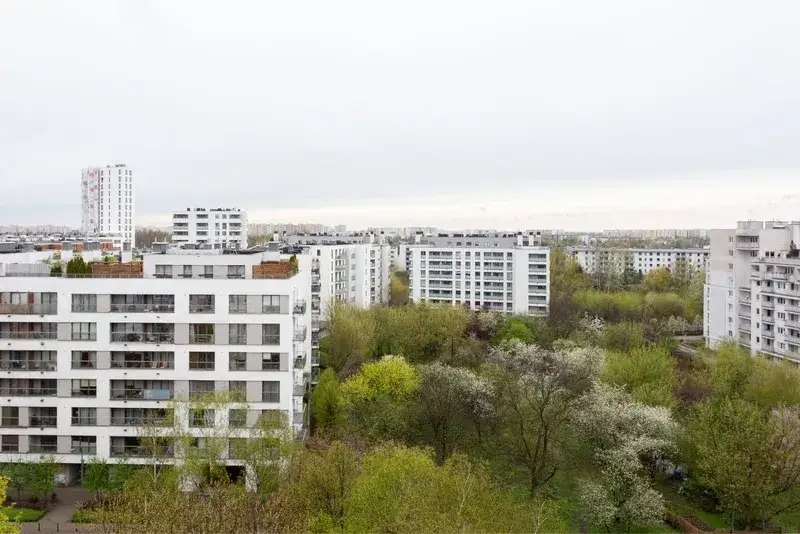 Zdjęcie Wynajem mieszkania jaka umowa? Poznaj kluczowe różnice i wybór