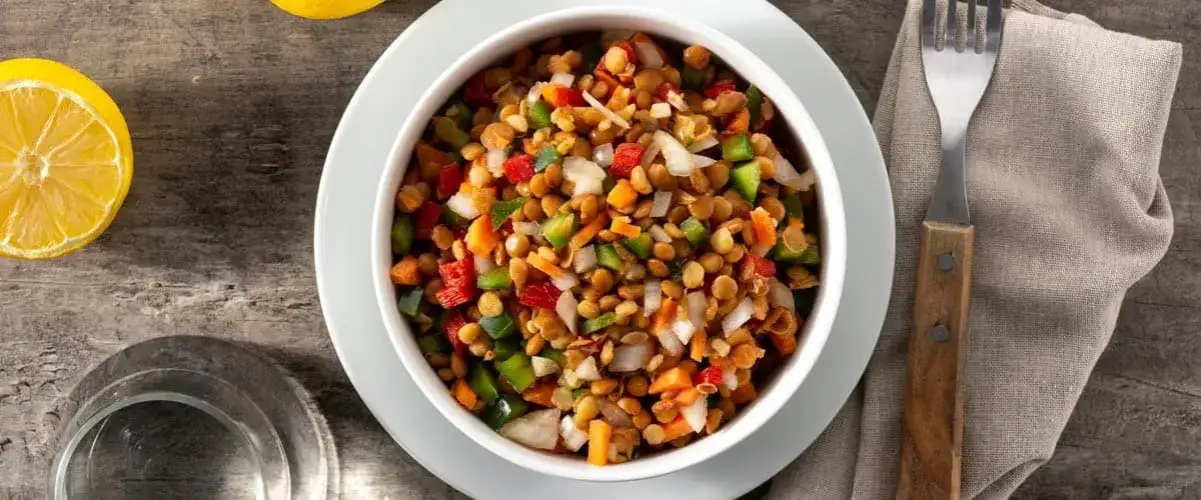 Zdjęcie Jakie zupy przy dnie moczanowej? Sprawdź zdrowe przepisy bez puryn