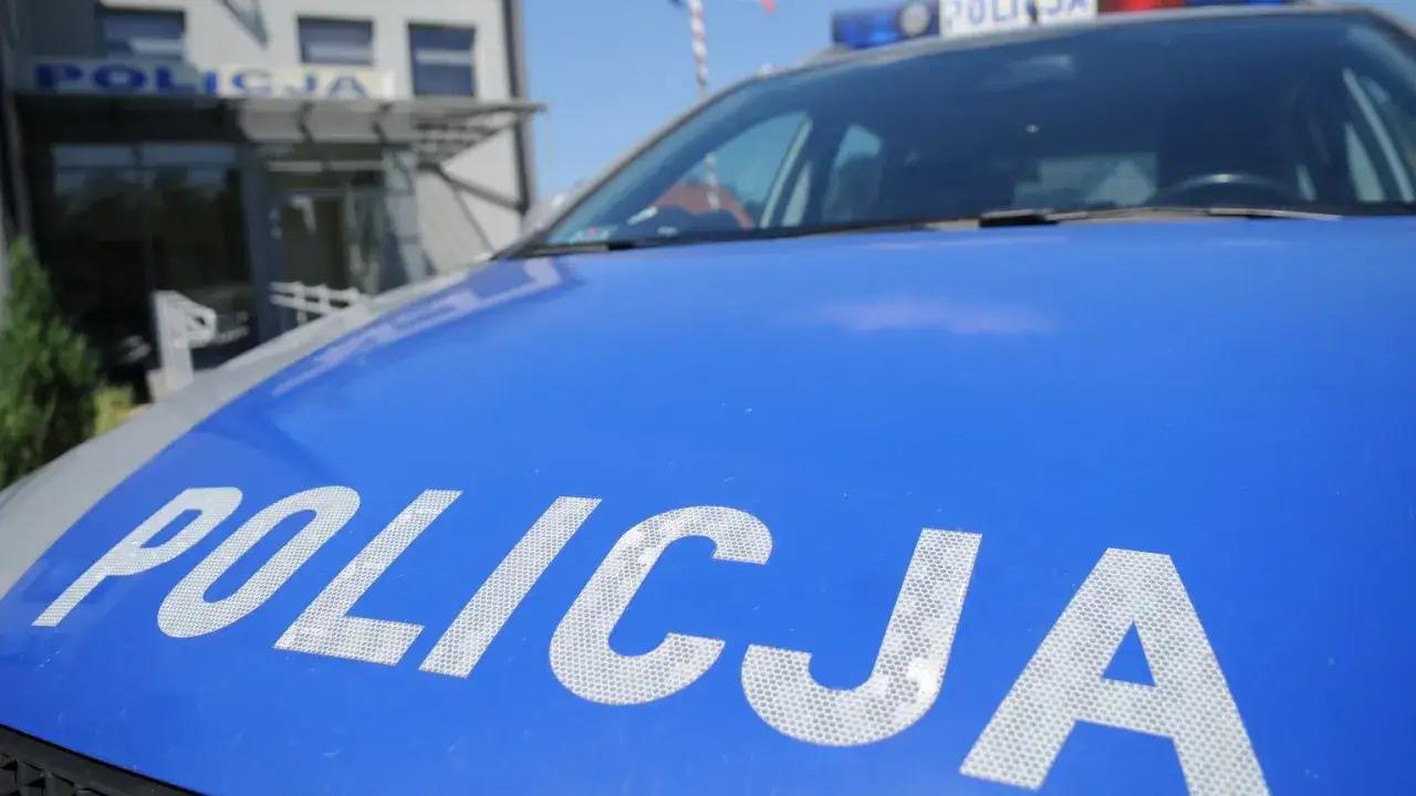 Zdjęcie Co oznacza sen o policji - znaczenie i symbolika snu z policjantem