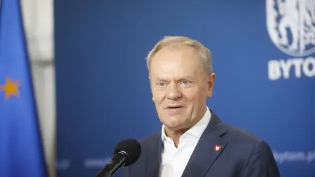 Zdjęcie Ile wzrostu ma Tusk? Zaskakujące fakty o jego wysokości