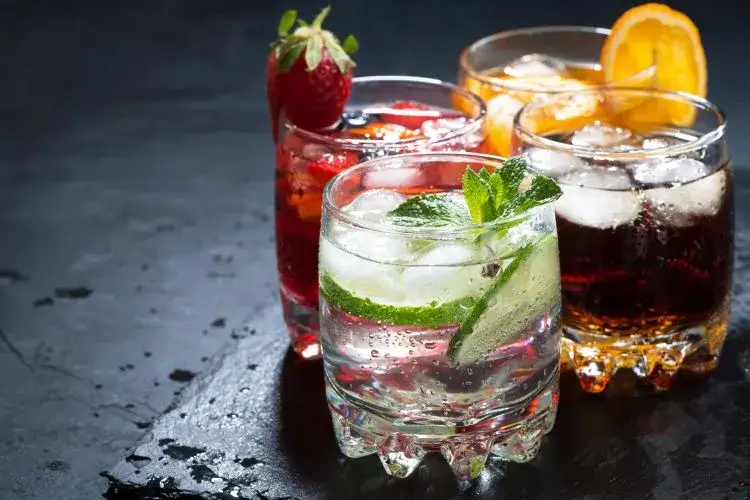 Zdjęcie Drinki w których nie czuć alkoholu - najlepsze przepisy na smakowite koktajle