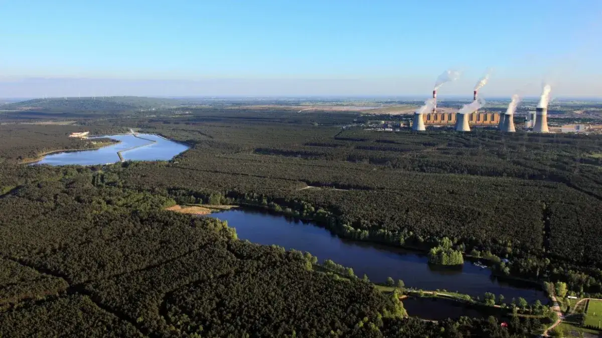 Zdjęcie PGE elektrownia Bełchatów: kluczowe informacje o przyszłości i emisjach