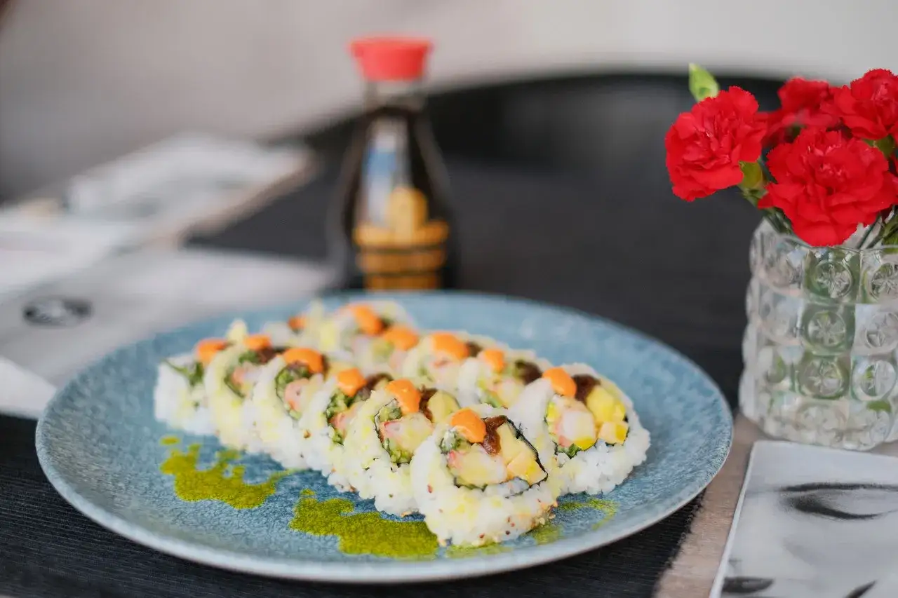 Zdjęcie Ile sosu do ryżu sushi? Odkryj idealne proporcje i przepis