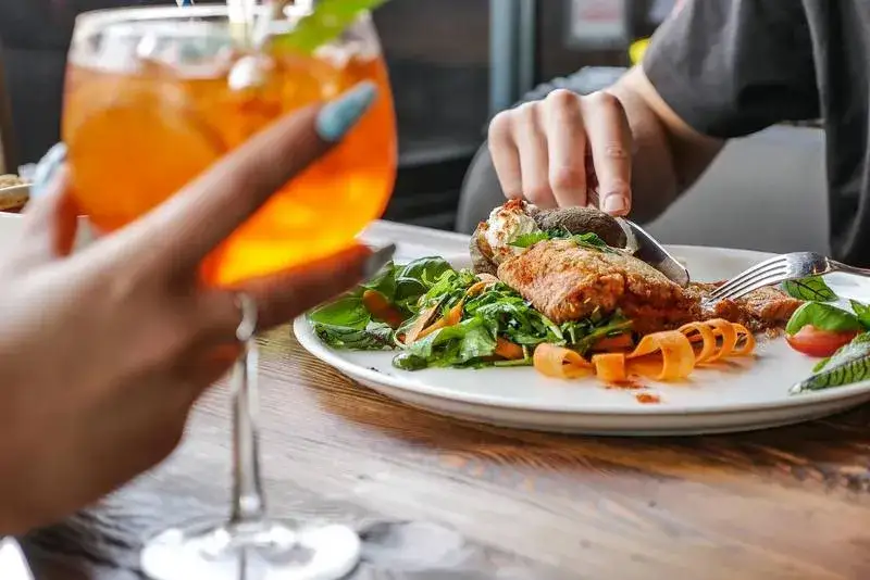 Zdjęcie Krynica Morska gdzie zjeść: najlepsze miejsca na pyszne dania