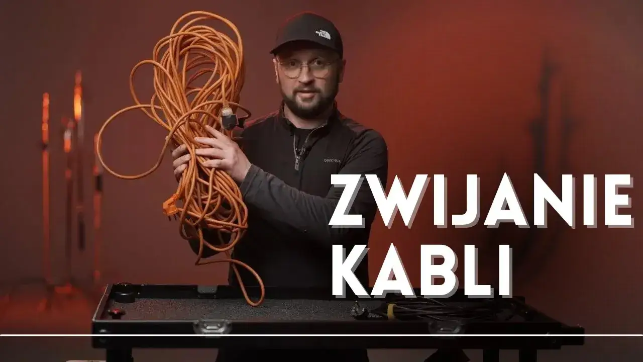 Zdjęcie Jak zwijać kable, aby uniknąć uszkodzeń i utrzymać porządek