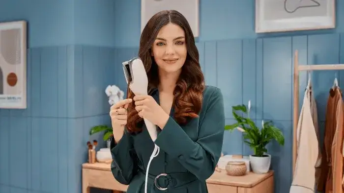 Zdjęcie Jak zrobić fale lokówką - Proste triki na piękne i trwałe loki