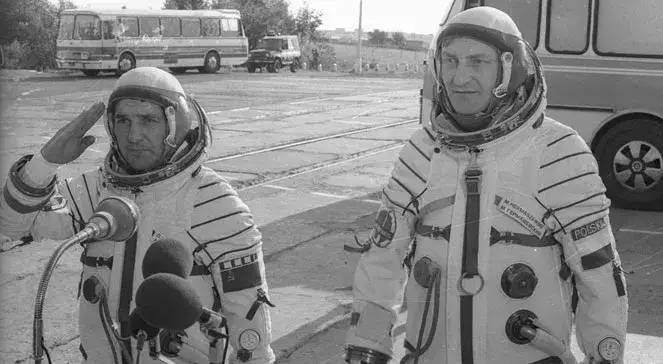 Zdjęcie Kiedy Mirosław Hermaszewski wyruszył w kosmos: szczegółowa data lotu