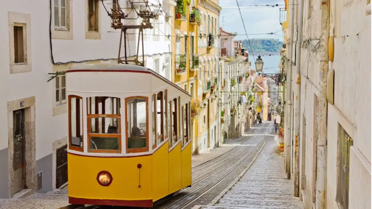 Zdjęcie Czy w Portugalii jest bezpiecznie? Oto co musisz wiedzieć przed podróżą