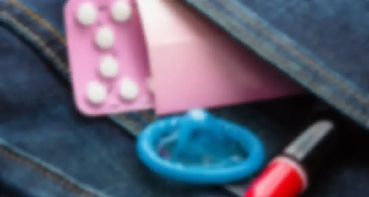 Zdjęcie Czy lekarz rodzinny może wypisać antykoncepcję? Odpowiedzi i zasady